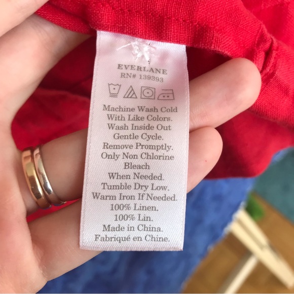 Everlane red linen top size 12 button up - Picture 4 of 9
